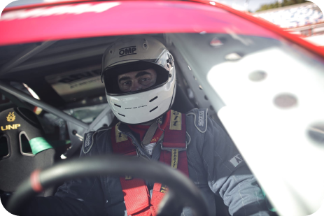 oleg-in-car